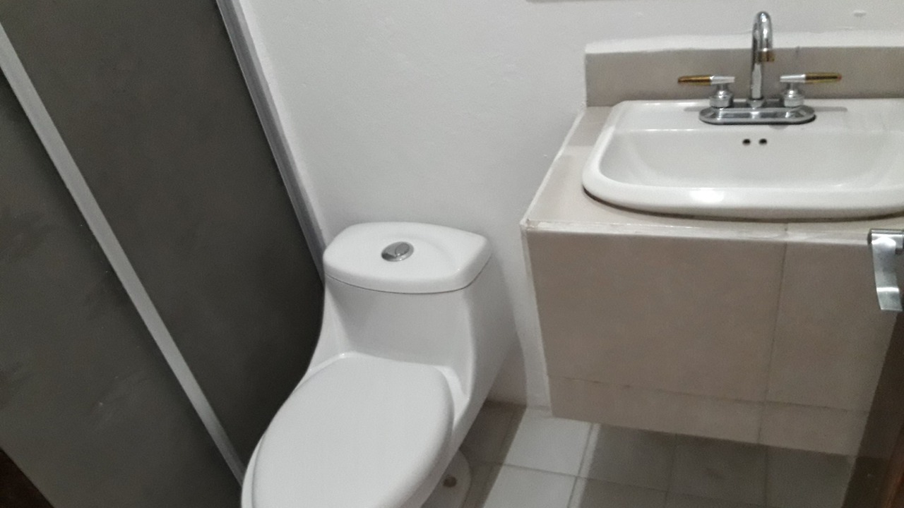 Photo of Bathroom in Ildefonso Green