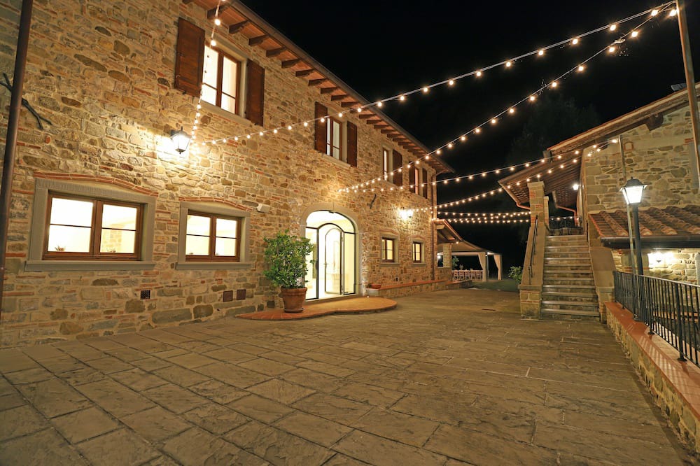 Photo of Outdoor in Starda