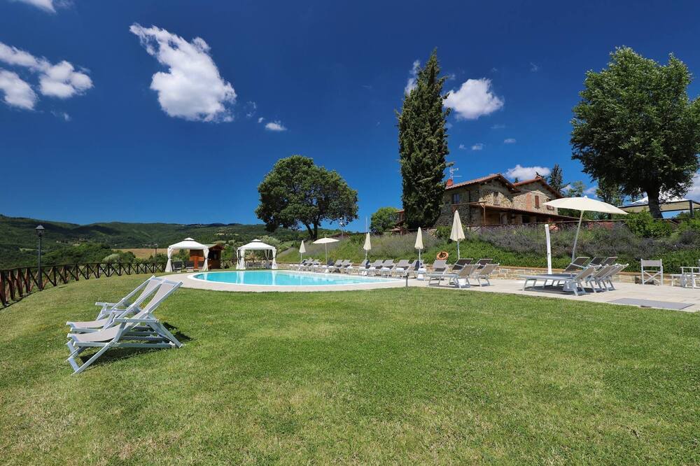 Photo of Outdoor in Starda