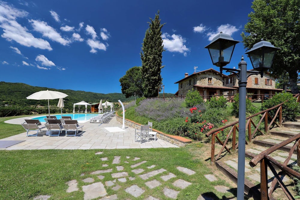 Photo of Outdoor in Starda