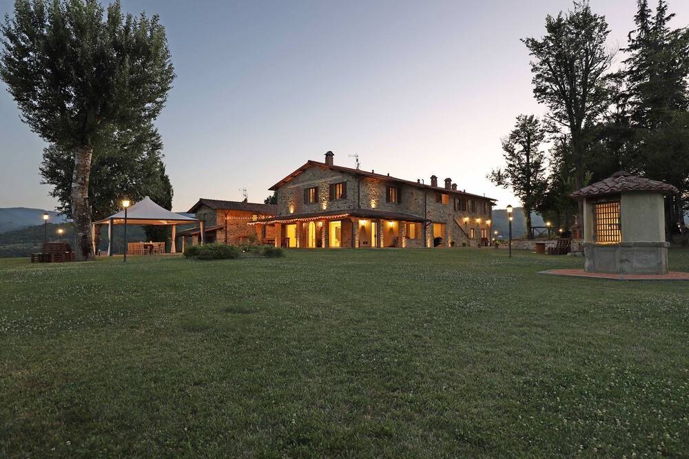 Photo of Outdoor in Starda