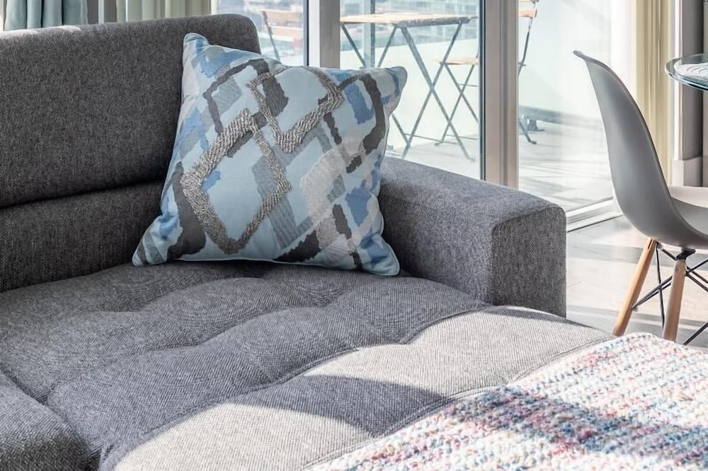 Photo of Livingroom in Toronto Entertainment District
