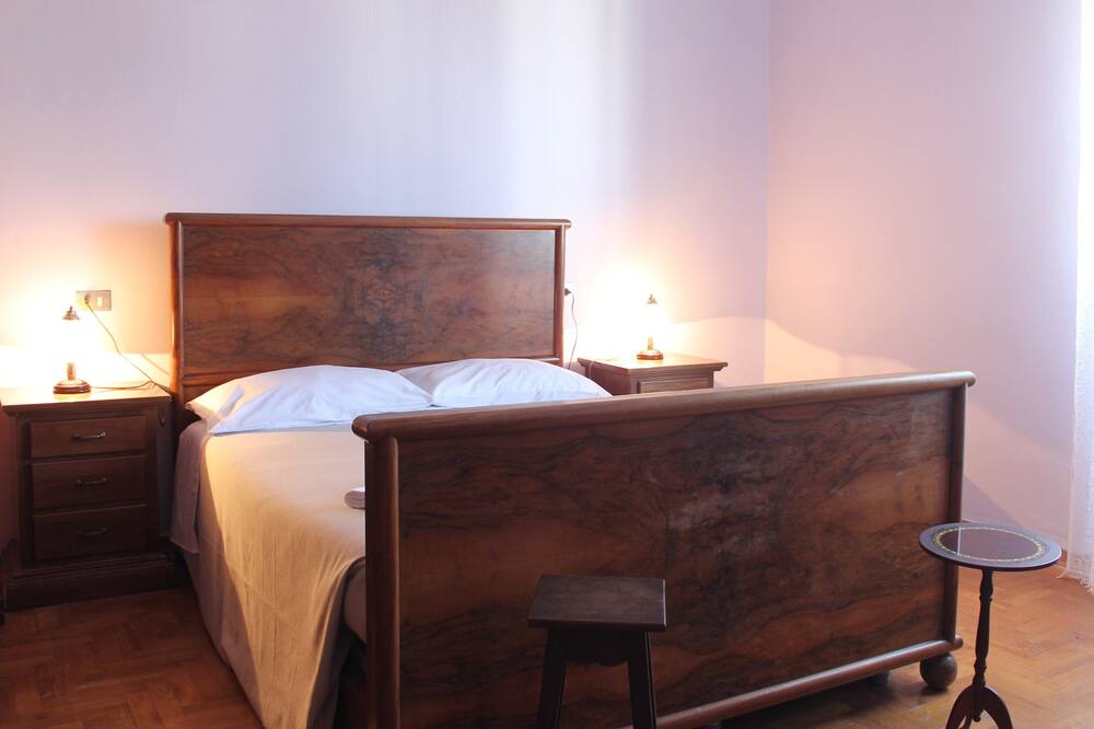 Photo of Bedroom in Florence