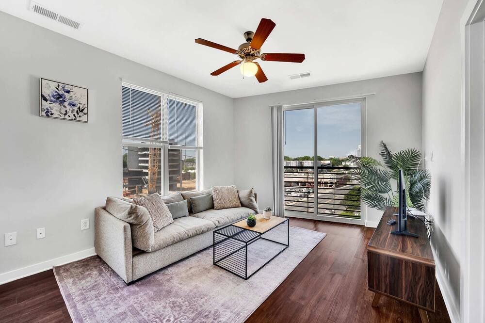 Photo of Bedroom in Plaza Midwood