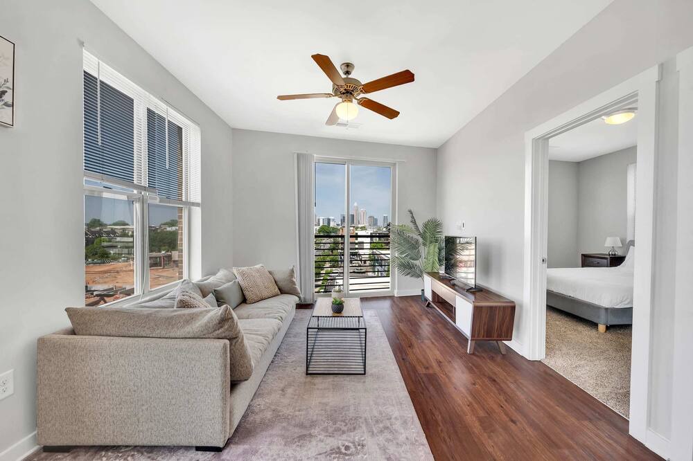 Photo of Bedroom in Plaza Midwood