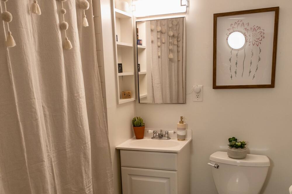 Photo of Bathroom in Topanga