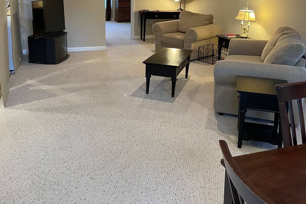 Photo of Livingroom in Gaithersburg