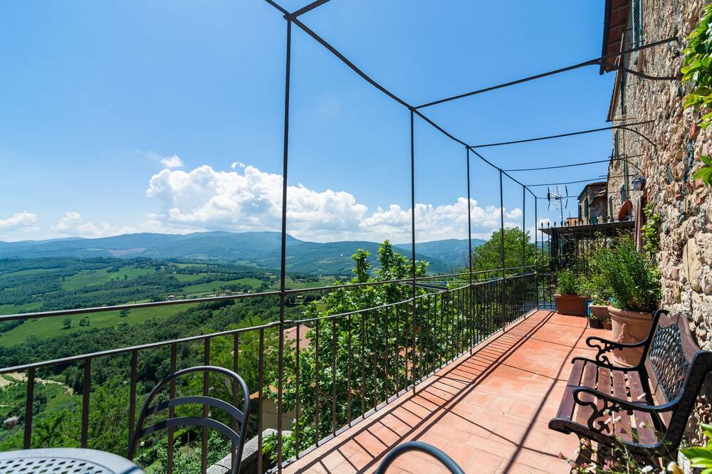 Photo of Others in Montecastelli