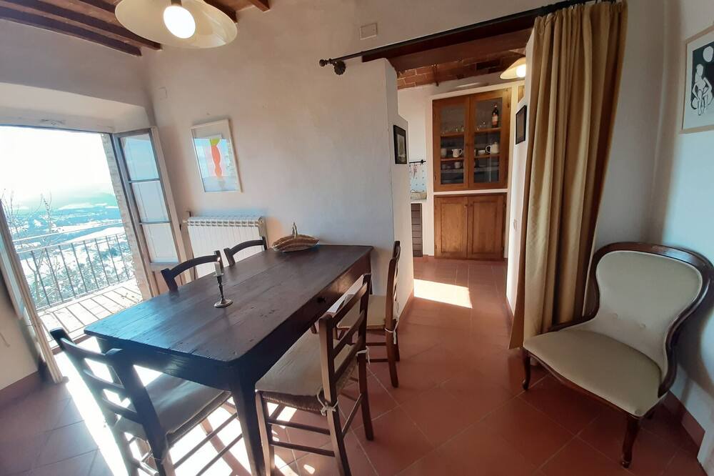 Photo of Livingroom in Montecastelli