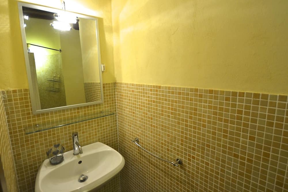 Photo of Bathroom in Montecastelli