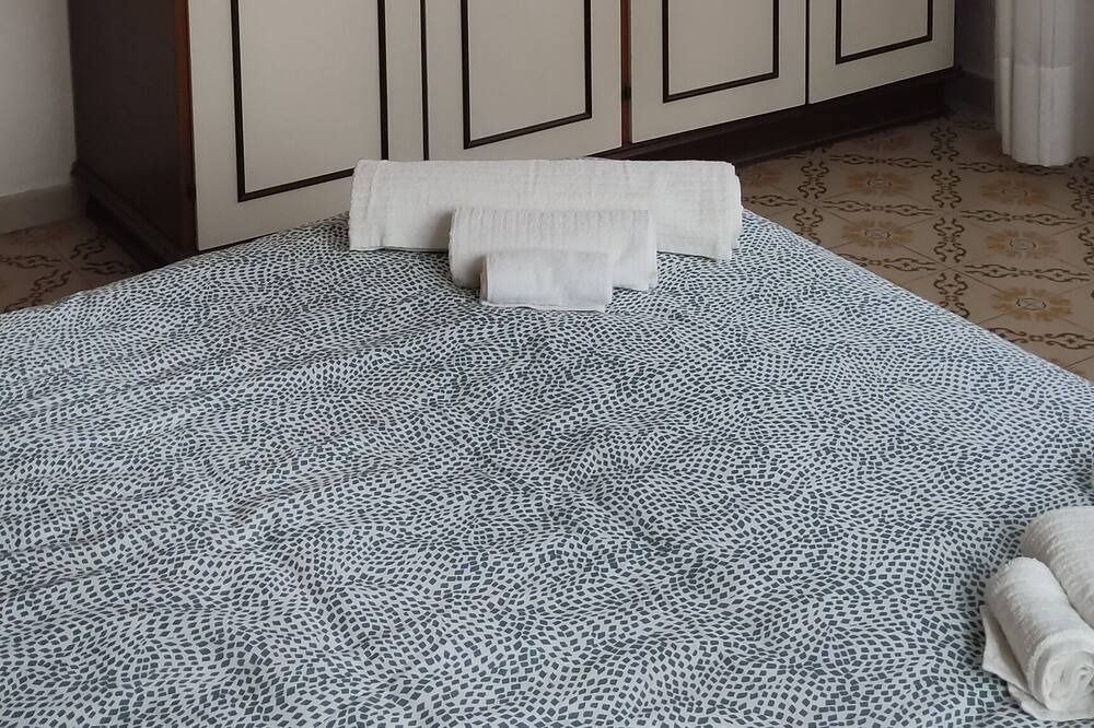 Photo of Bedroom in Alba
