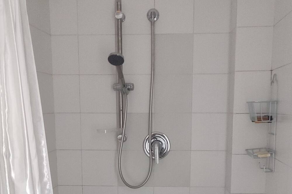 Photo of Bathroom in Alba