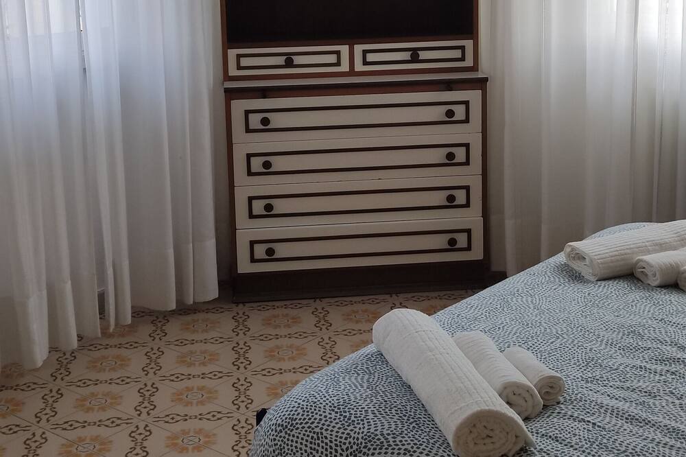 Photo of Bedroom in Alba