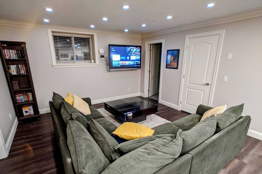 Photo of Livingroom in Canyon Heights