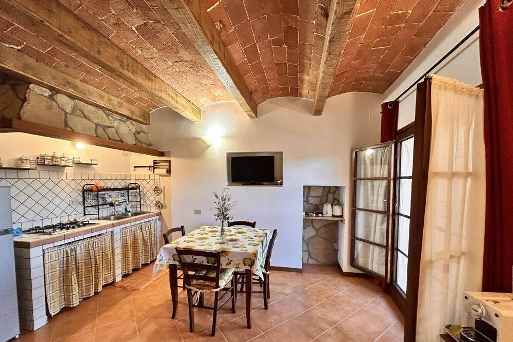 Photo of Kitchen in Lari