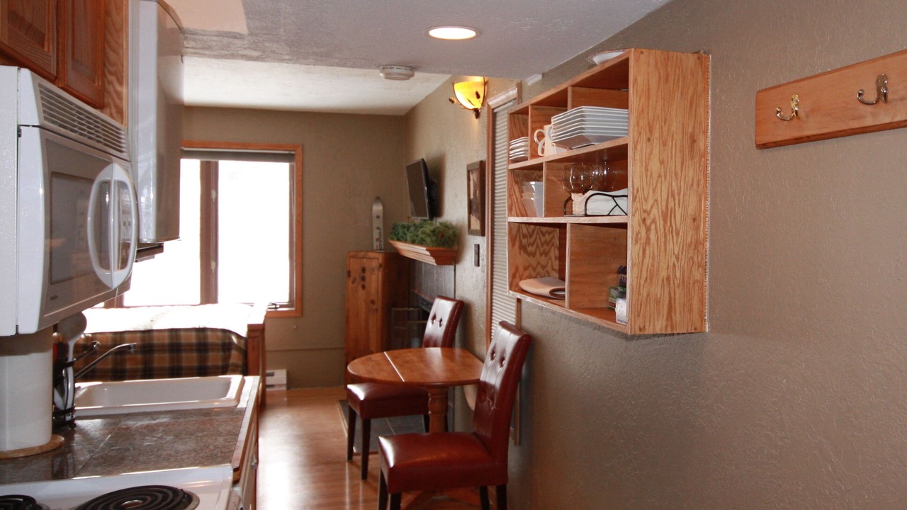 Photo of Kitchen in Four O'Clock
