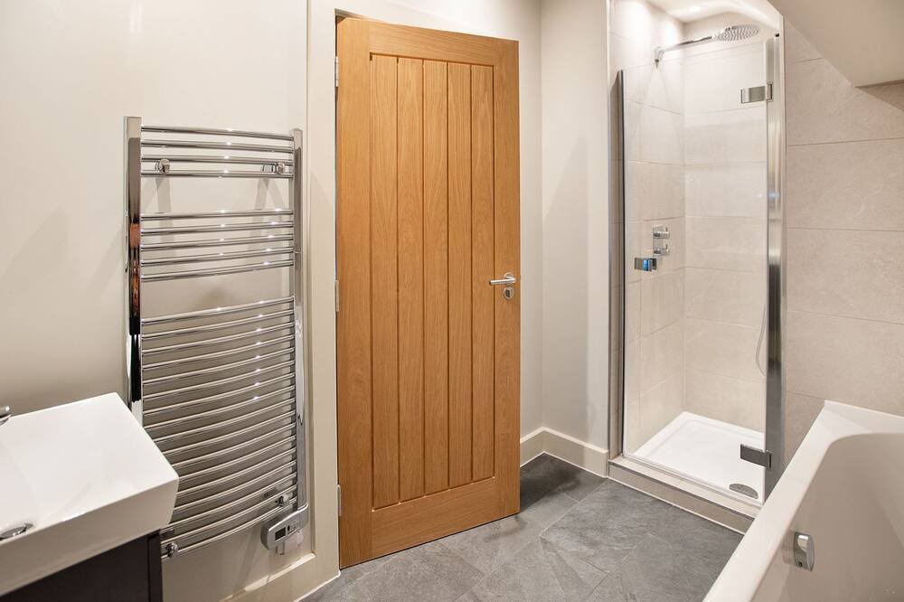 Photo of Bathroom in Dorsington