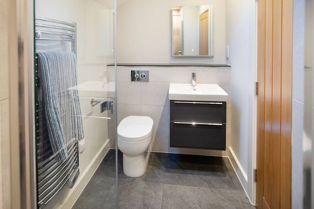 Photo of Bathroom in Dorsington