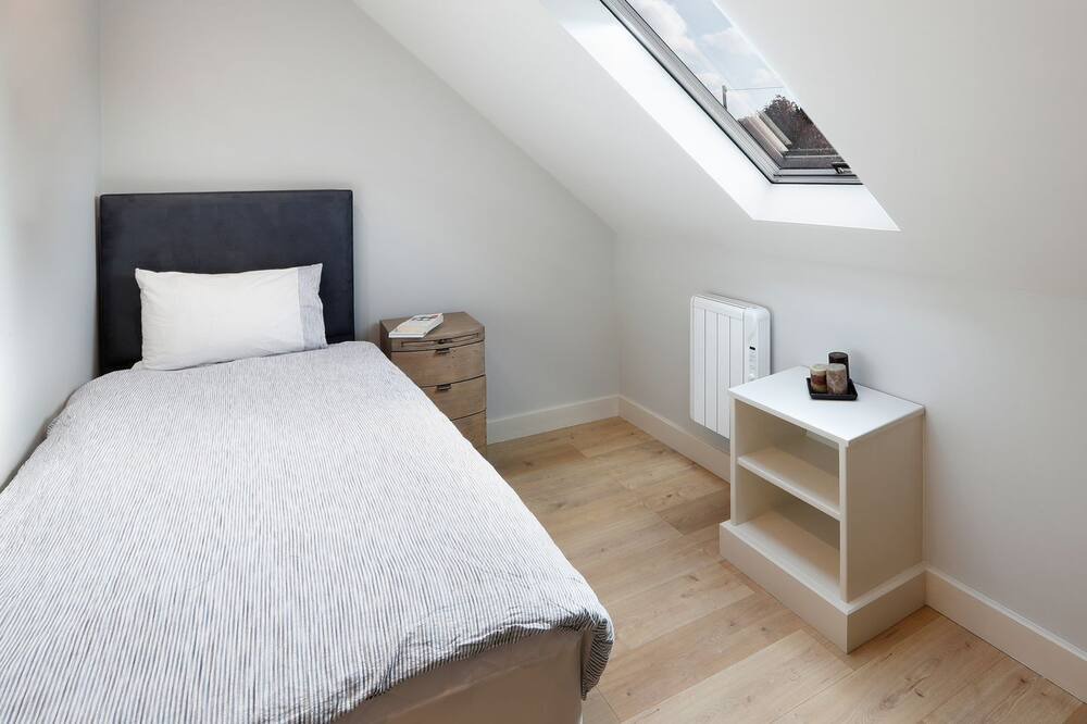 Photo of Bedroom in Dorsington