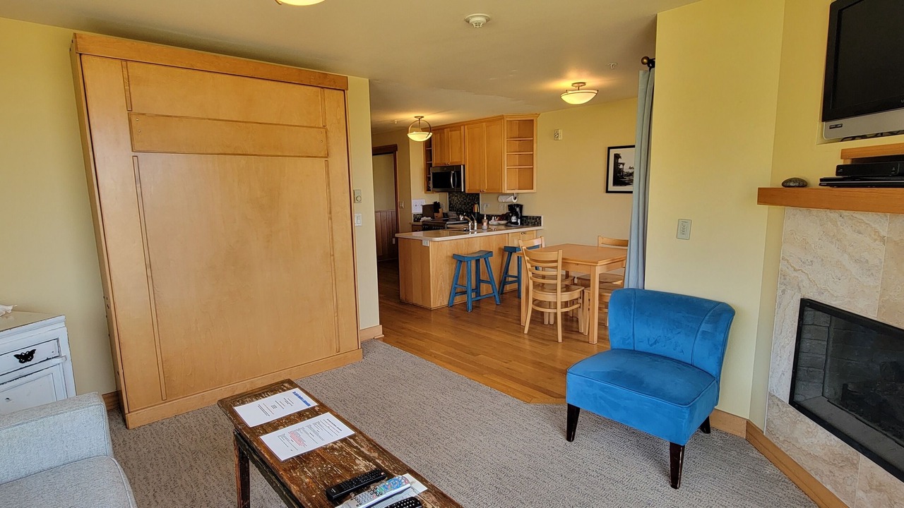Photo of Livingroom in Cannon Beach