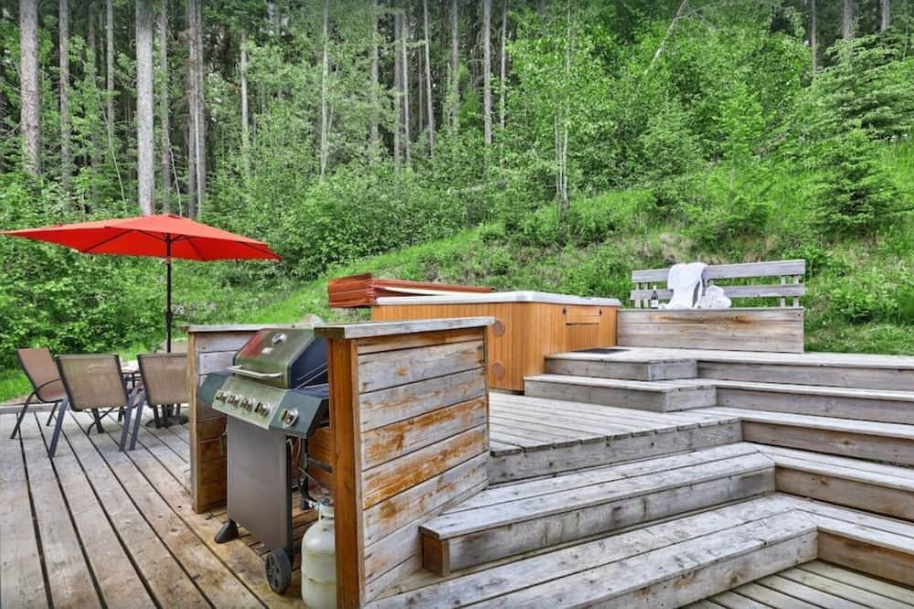 Photo of Patio Balcony in Sunburst Estates