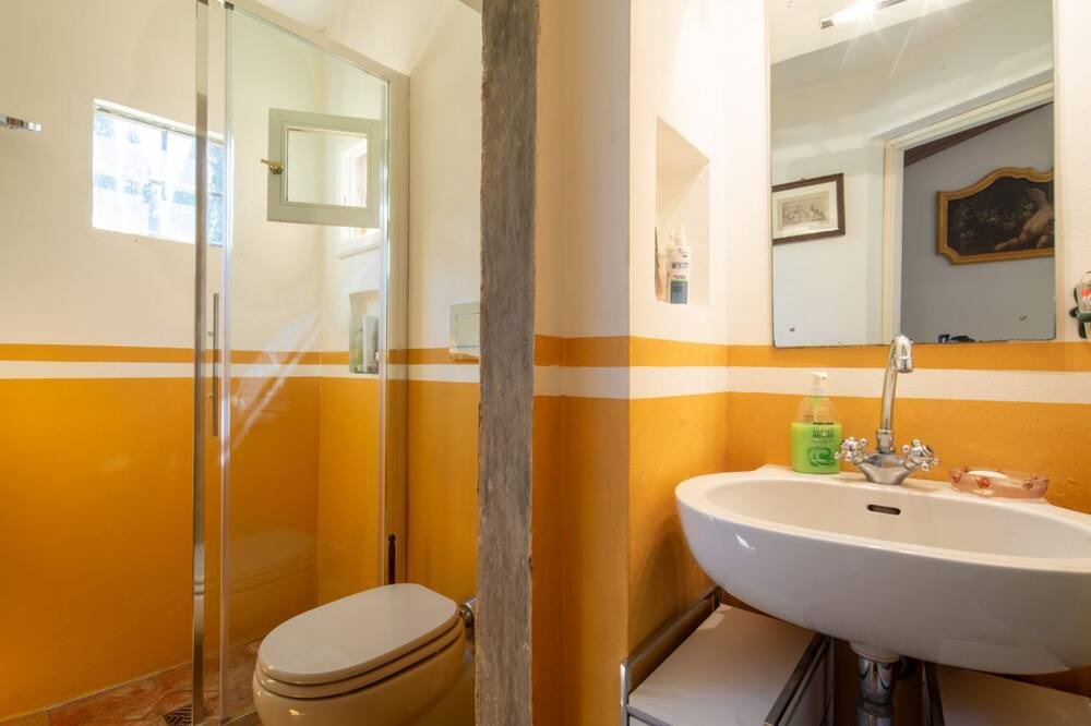 Photo of Bathroom in Fiesole
