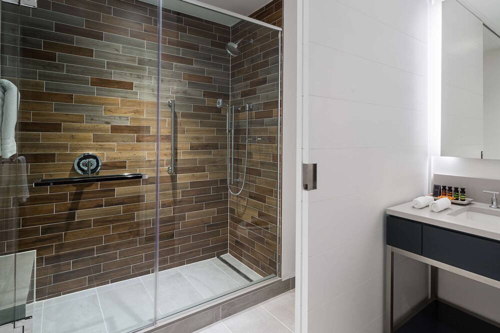 Photo of Bedroom in District Wharf
