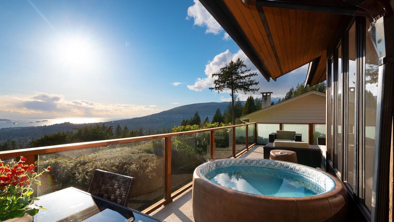 Photo of Outdoor in Upper Lonsdale