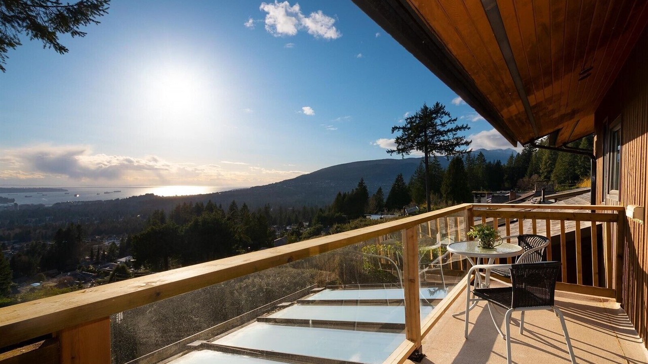Photo of Outdoor in Upper Lonsdale