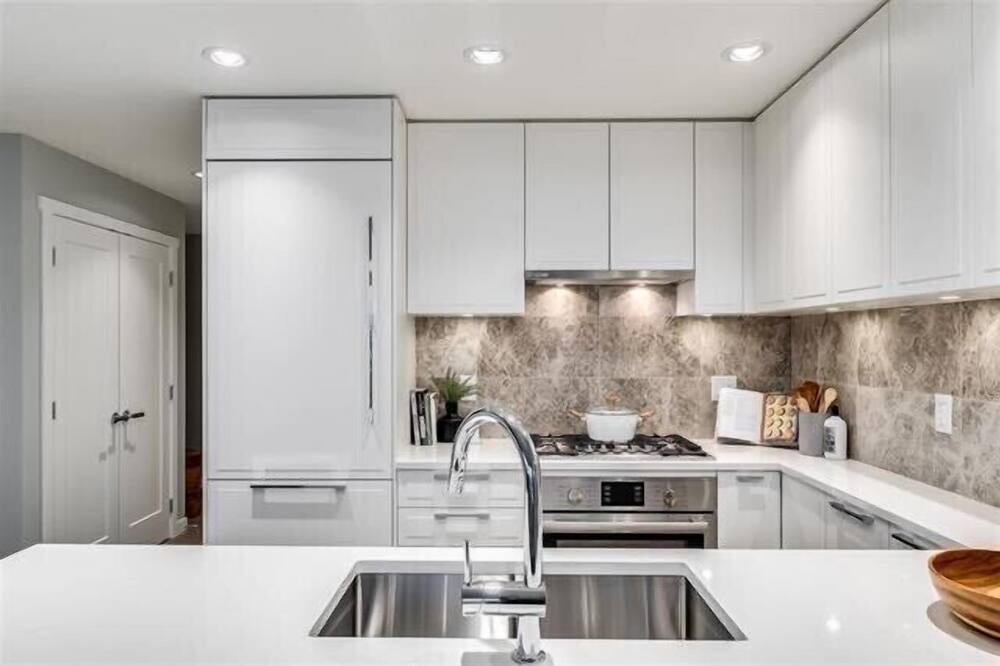 Photo of Kitchen in Lower Lonsdale