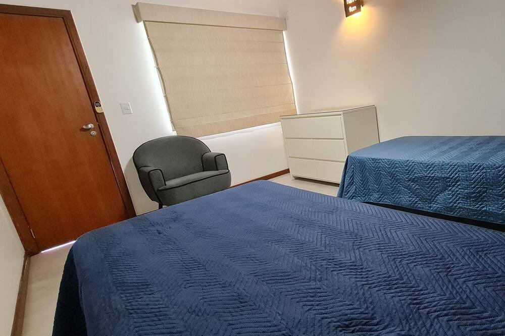Photo of Bedroom in Caieira