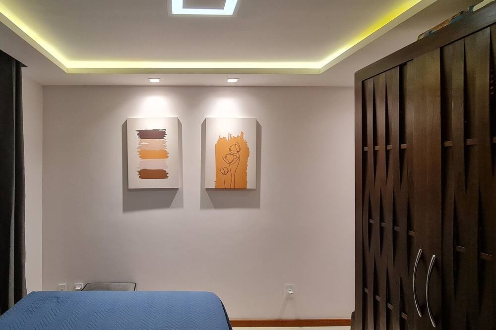 Photo of Bedroom in Caieira