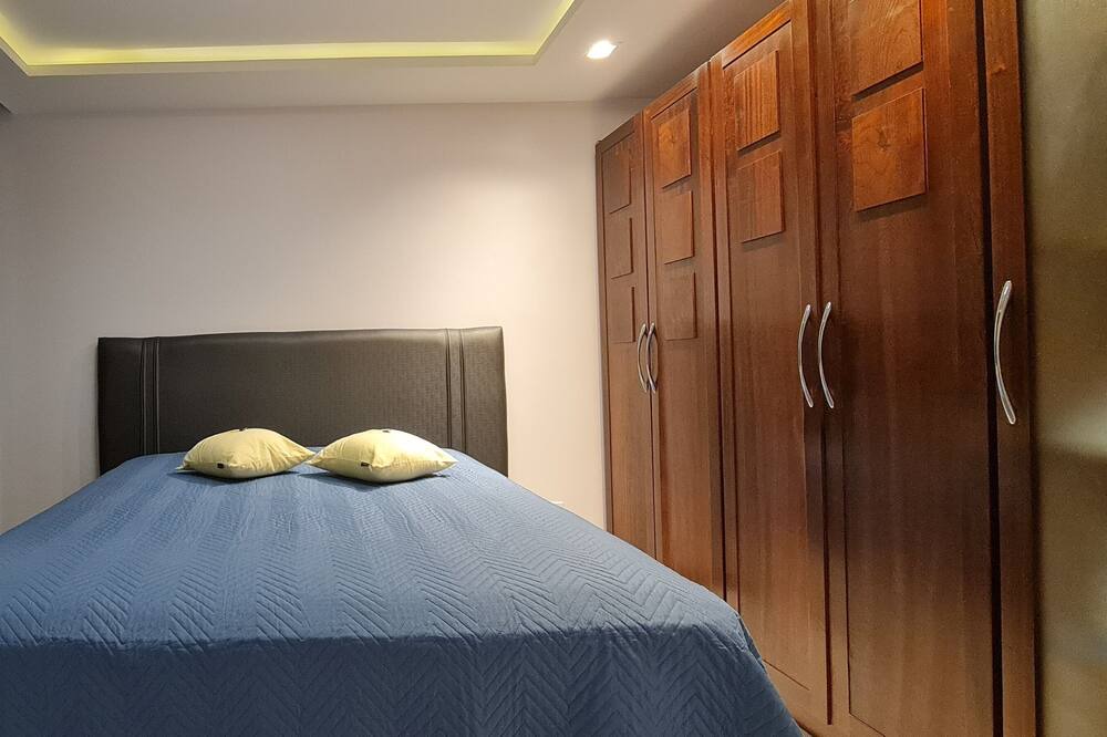 Photo of Bedroom in Caieira