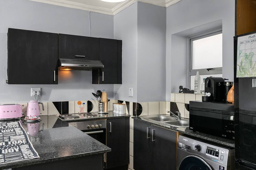 Photo of Kitchen in Greater Johannesburg Metropolitan Area