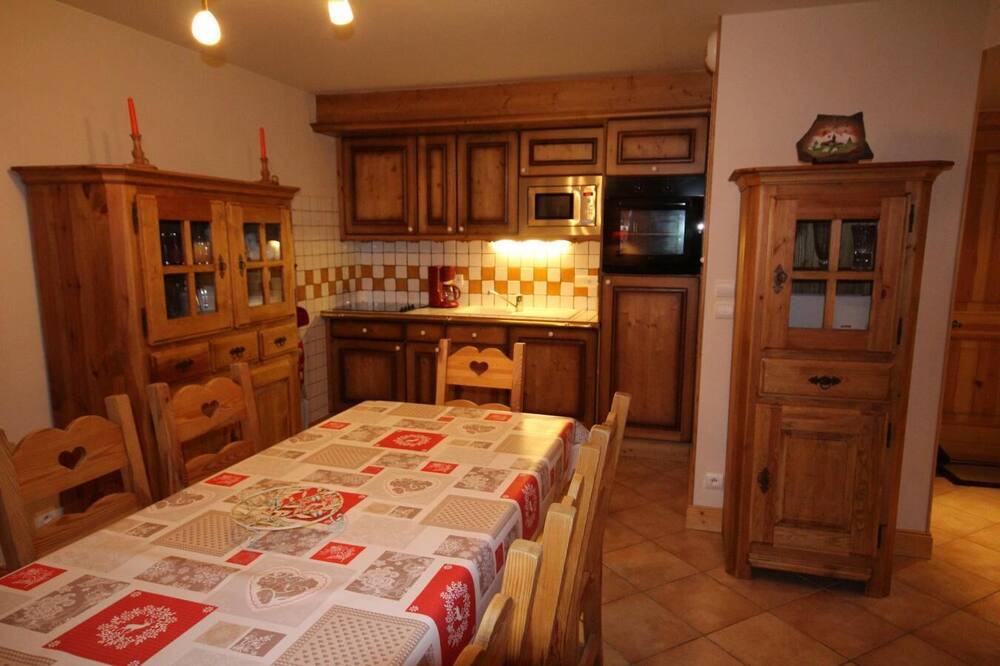 Photo of Kitchen in Bisanne 1500