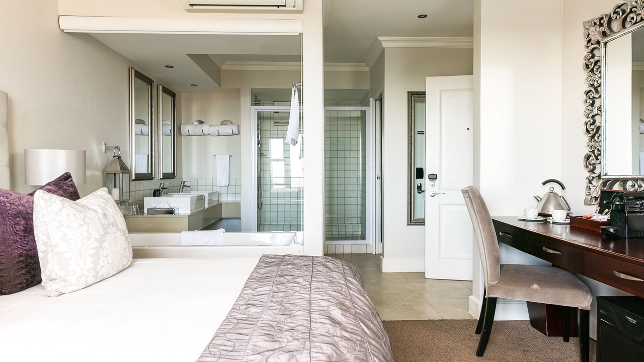 Photo of Bedroom in Hermanus City-Centre