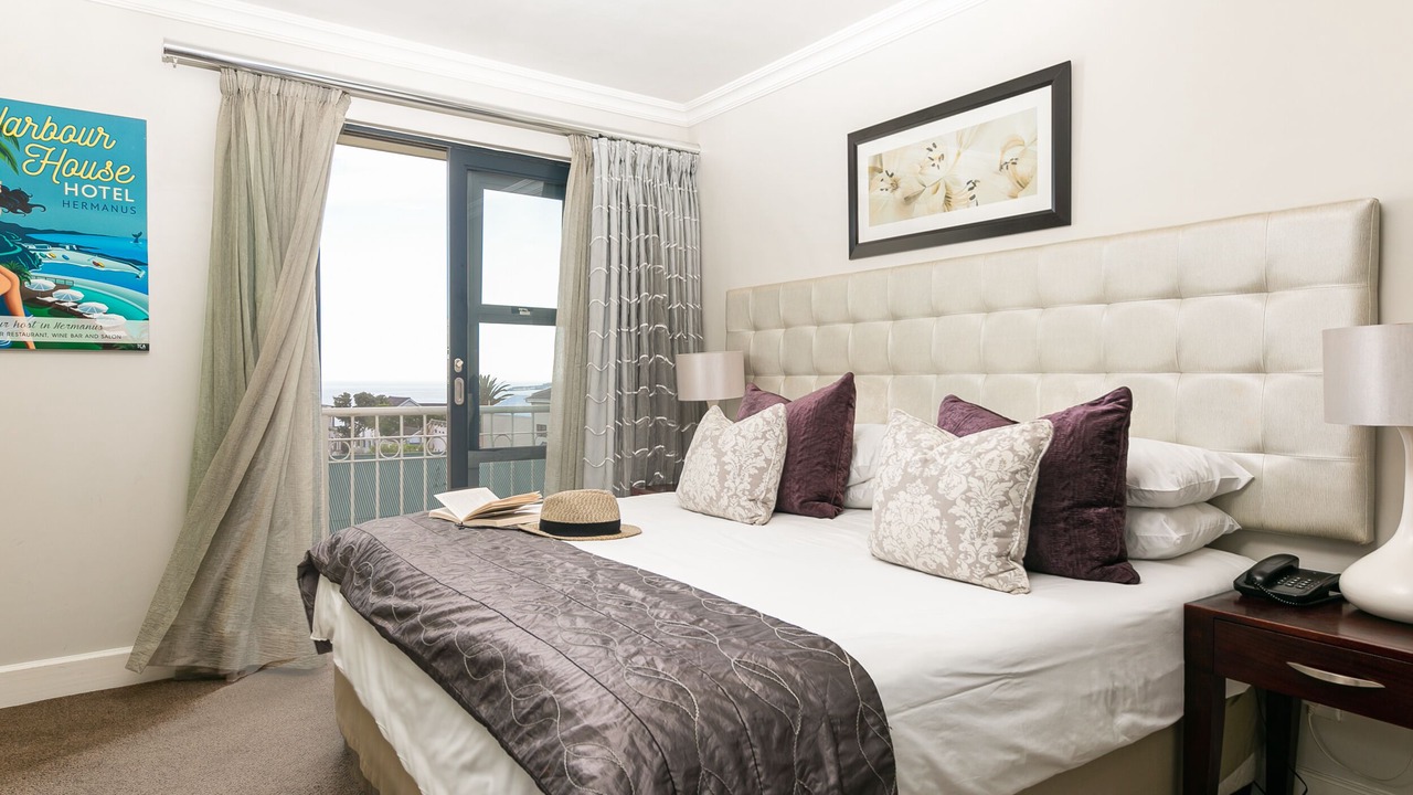 Photo of Bedroom in Hermanus City-Centre
