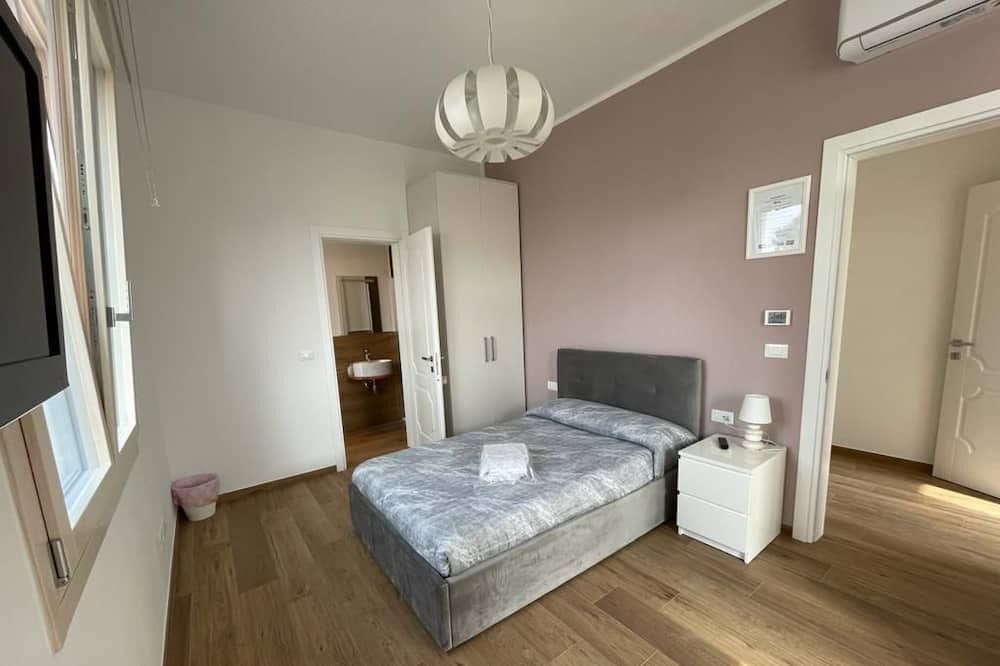 Photo of Bedroom in Funo