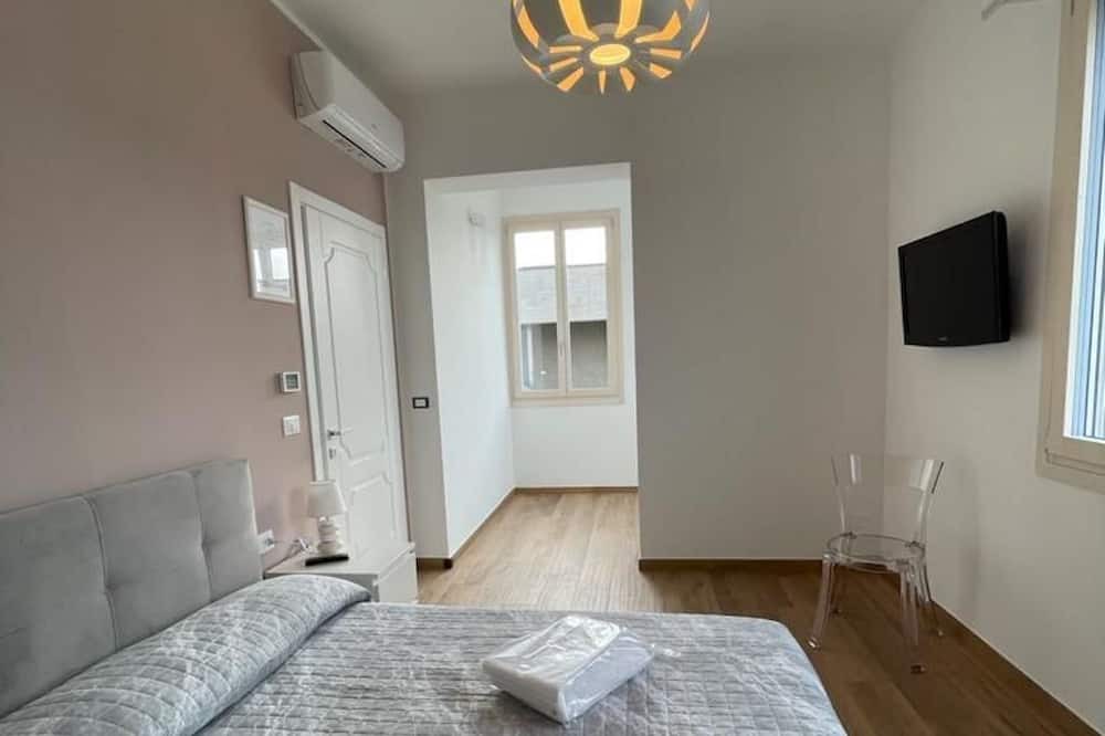 Photo of Bedroom in Funo