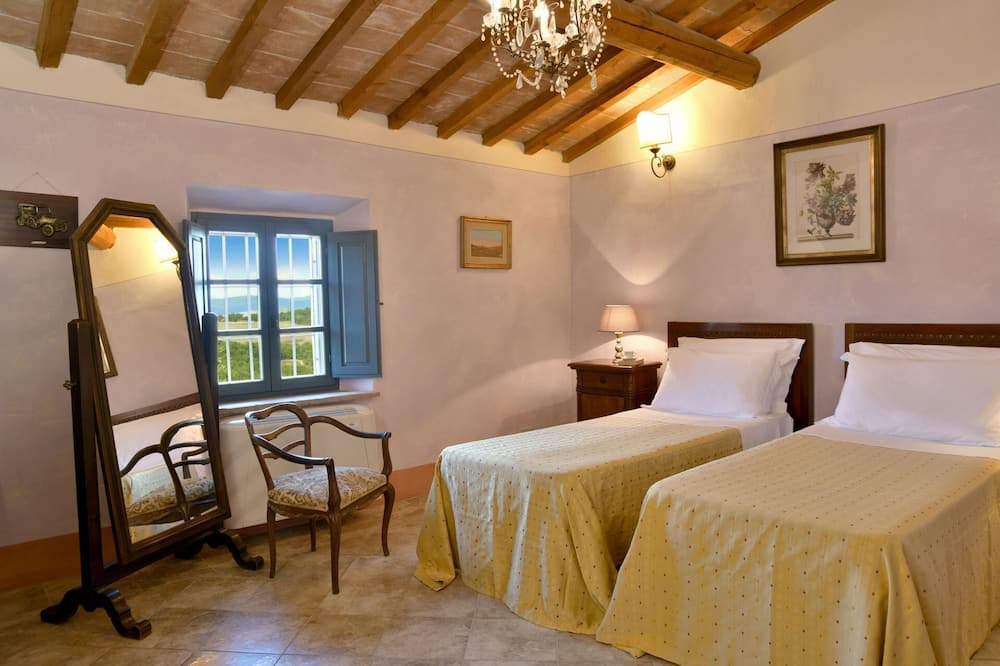 Photo of Bedroom in Guardistallo