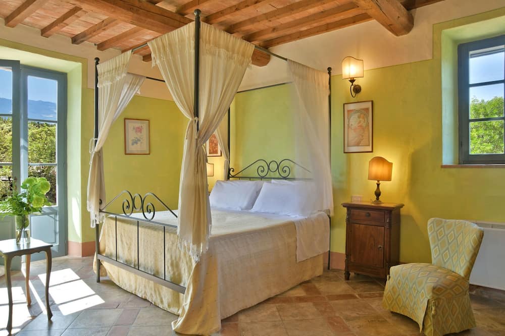Photo of Bedroom in Guardistallo