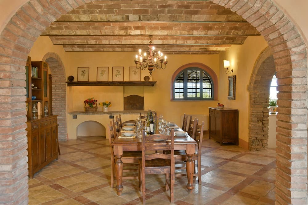 Photo of Kitchen in Guardistallo