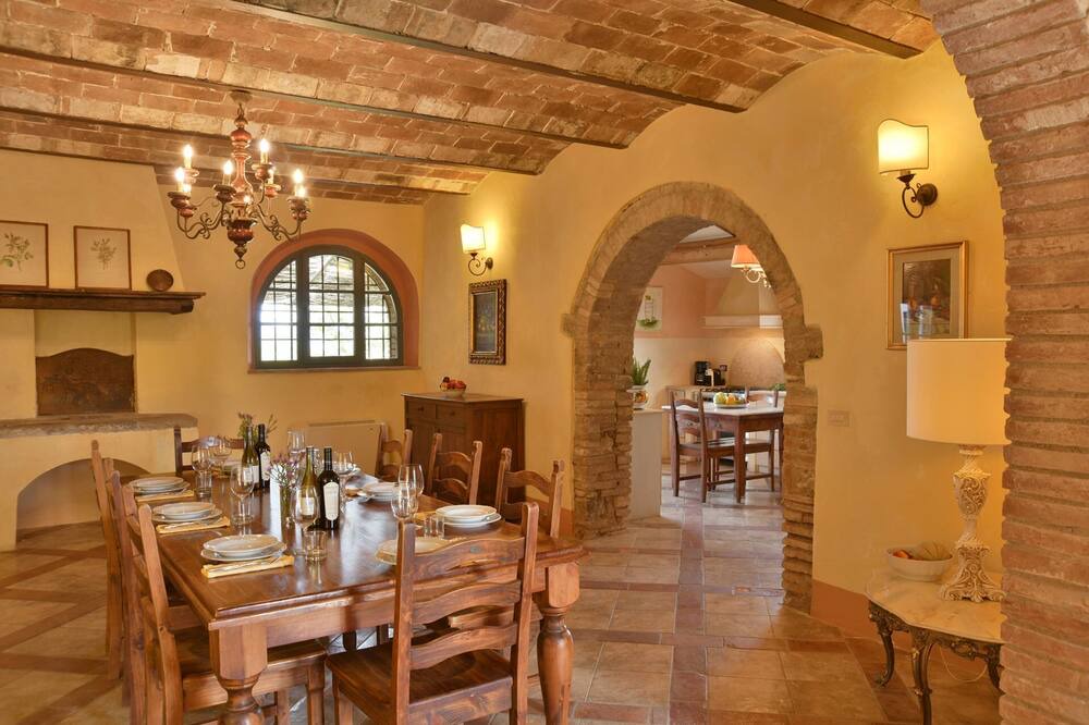 Photo of Kitchen in Guardistallo