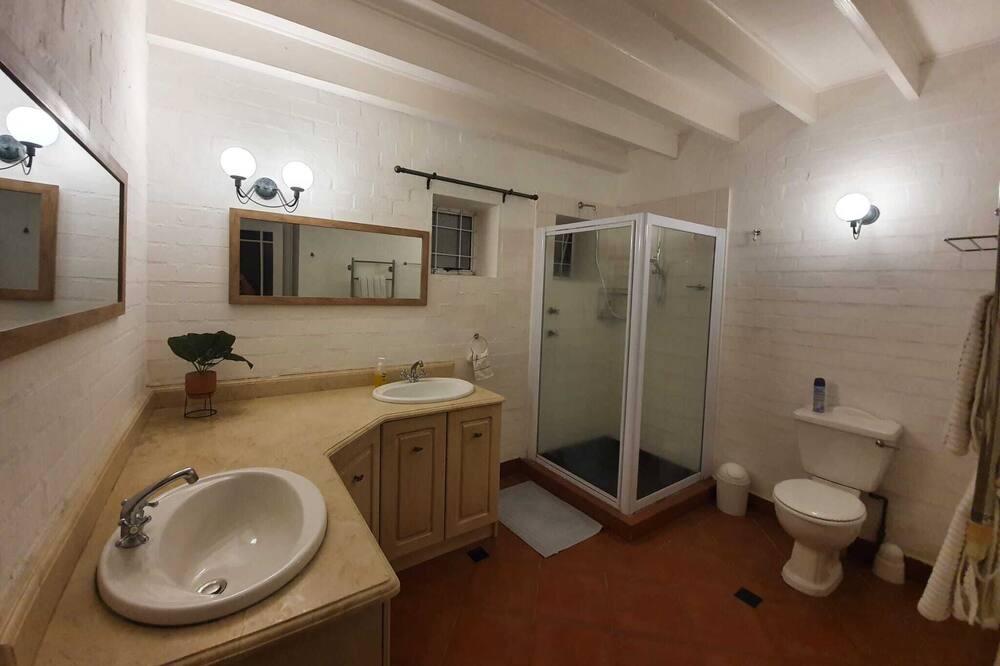 Photo of Bathroom in Muizenberg