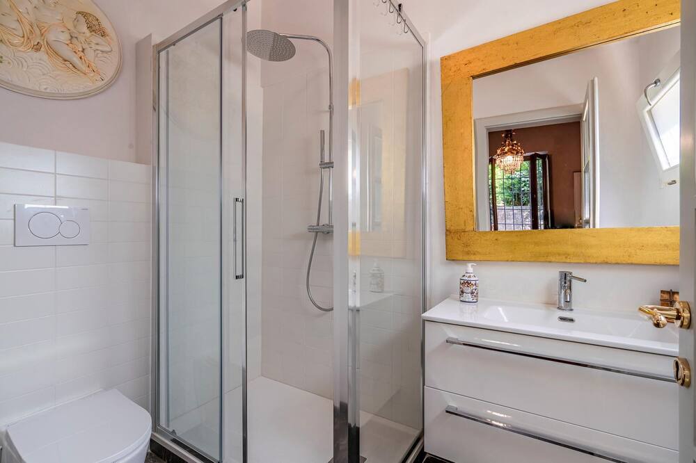 Photo of Bathroom in Castell'Arquato