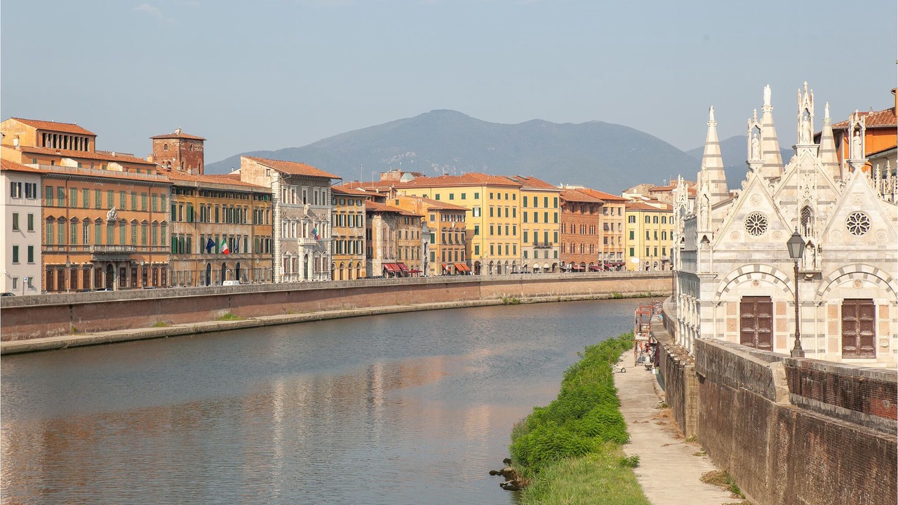 Photo of Outdoor in Lari