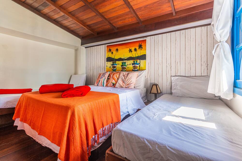 Photo of Bedroom in Marinas