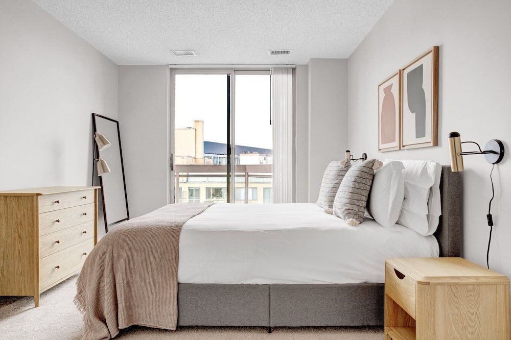 Photo of Bedroom in Connecticut Ave - K Street