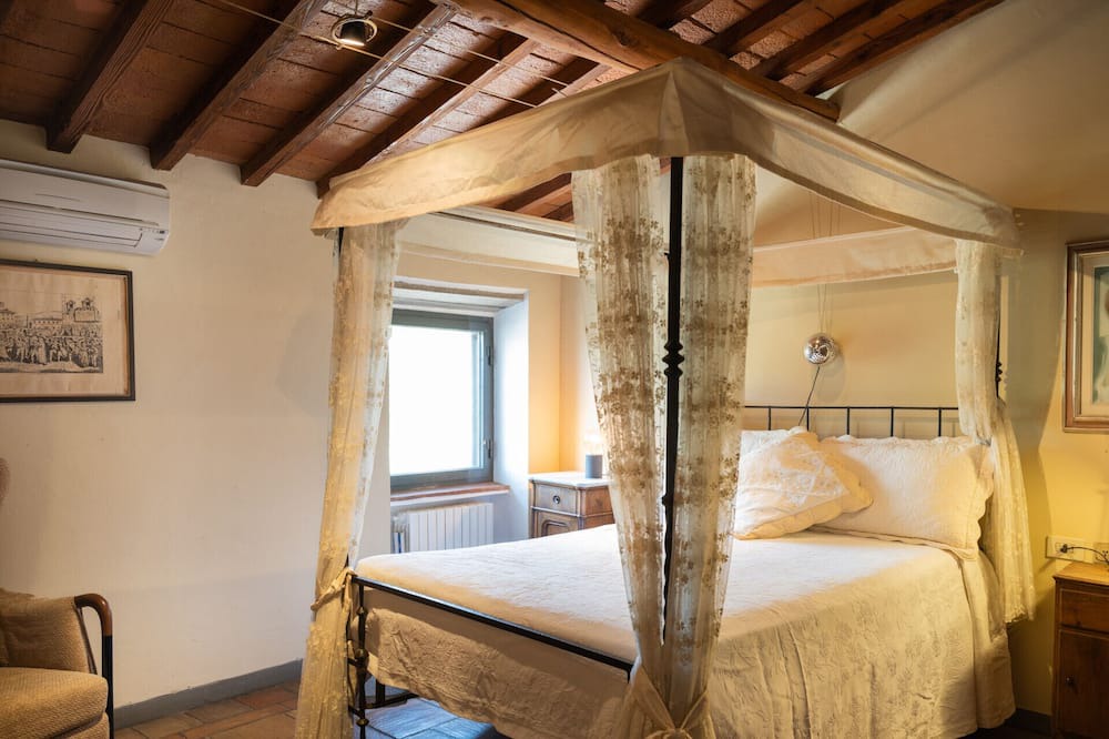 Photo of Bedroom in Fiesole