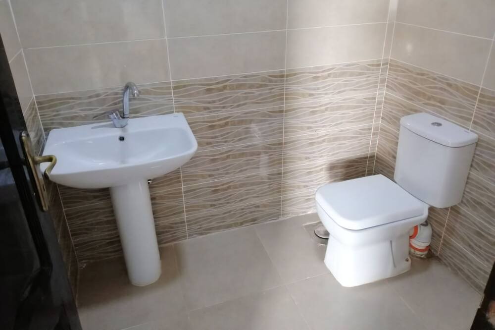 Photo of Bathroom in Kafrat al Jabal